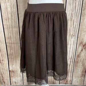 DownEast Brown Lacy Knee-length Skirt w/Elastic Waist Medium